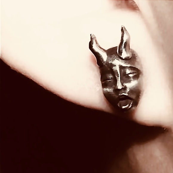 Baby Hannya Masks~ Horned Demon Oni Gargoyle Horror Medieval Theatre Oddity Stud - Picture 6 of 16